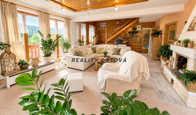 Prodej domu 400 m² s pozemkem 1 032 m², Rokytnice nad Jizerou – Horní Rokytnice, okres Semily