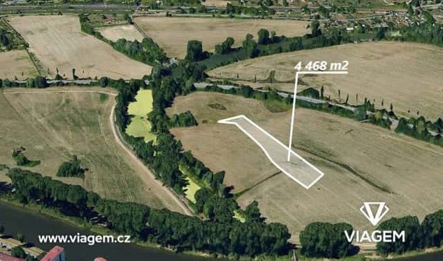 Prodej pole 4 468 m², Napajedla, okres Zlín