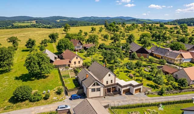 Prodej domu 258 m² s pozemkem 740 m², Lomnice – Veselí, okres Brno-venkov