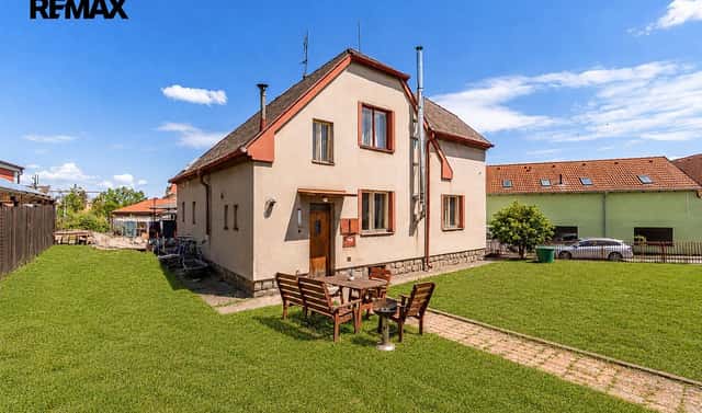 Prodej domu 196 m² s pozemkem 356 m², Uhelná, Chrást, okres Plzeň-město