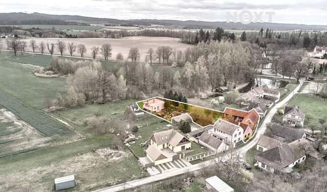 Prodej domu 300 m² s pozemkem 2 300 m², Pluhův Žďár – Červená Lhota, okres Jindřichův Hradec