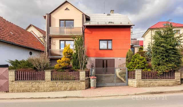 Prodej domu 229 m² s pozemkem 646 m², Sehradice, okres Zlín