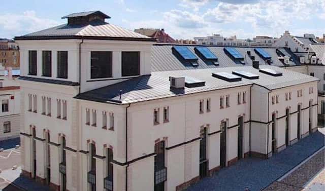 Pronájem kanceláře 635 m², Praha