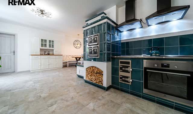 Prodej domu 428 m² s pozemkem 891 m², Chvalatice, okres Znojmo