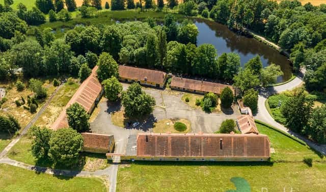 Prodej zemědělského objektu 2 300 m², Králova Lhota – Laziště, okres Písek