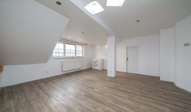Prodej bytu 3+1 92 m², Chválkovická, Olomouc – Chválkovice