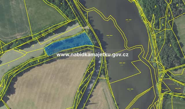 Prodej pozemku 3 719 m², Kosova Hora, okres Příbram