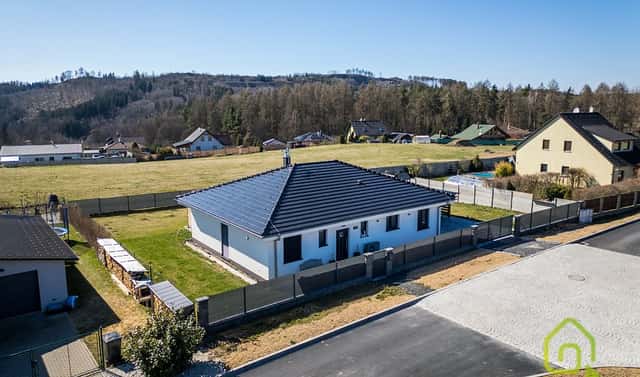 Prodej domu 124 m² s pozemkem 1 005 m², Libá, okres Cheb
