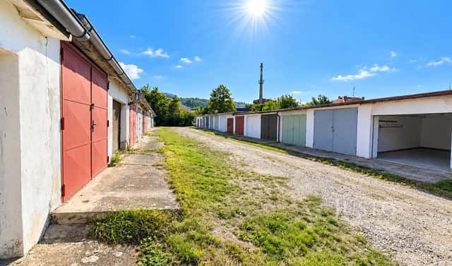 Pronájem garáže 18 m2, Písek - Vrcovická, Vrcovická, Písek – Budějovické Předměstí
