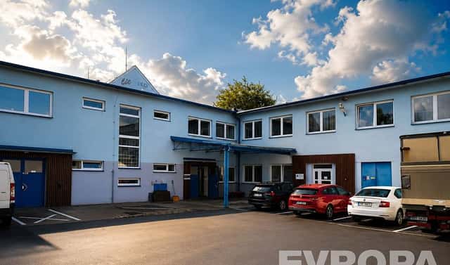 Pronájem kanceláře 75 m², Královská cesta, Kolín – Kolín IV