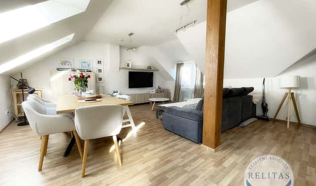 Pronájem bytu 3+kk 89 m², Hlavní, Štěchovice, okres Praha-západ