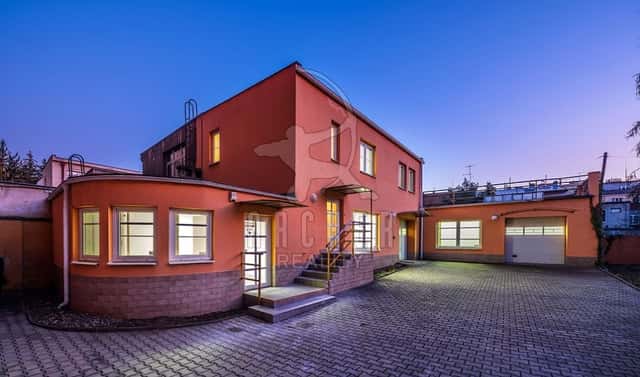 Prodej kanceláře 393 m², V olšinách, Praha 10 – Strašnice