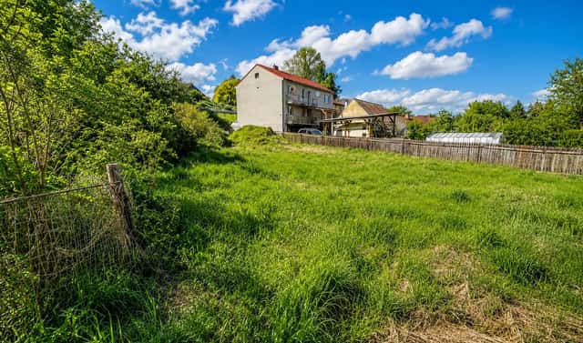 Prodej stavebního pozemku 2 028 m², Ledenice, okres České Budějovice
