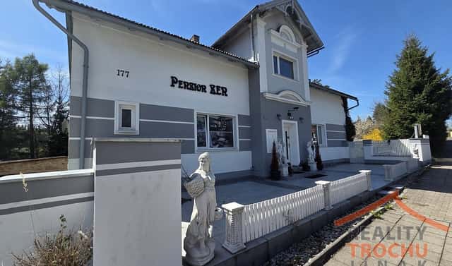 Prodej domu 390 m² s pozemkem 2 700 m², Meziměstí – Starostín, okres Náchod
