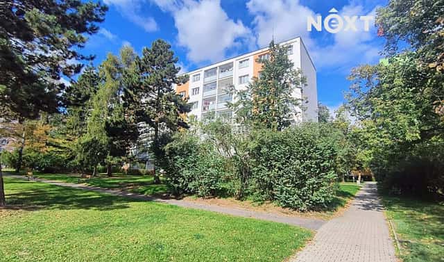 Pronájem bytu 1+1 35 m², Obránců míru, Kladno – Kročehlavy