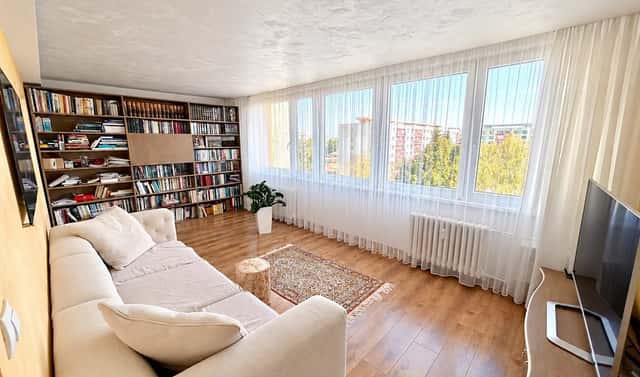 Prodej bytu 3+1 66 m², Urxova, Hradec Králové – Třebeš