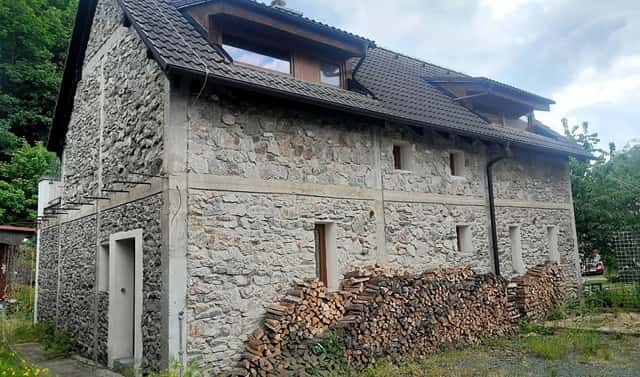 Prodej domu 290 m² s pozemkem 740 m², Stradonická, Nižbor, okres Beroun