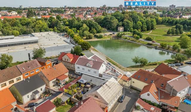 Prodej domu 121 m² s pozemkem 388 m², Štítného, Kladno – Kročehlavy