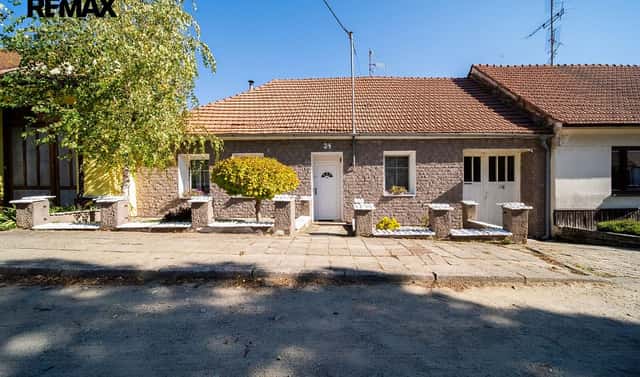 Prodej domu 280 m² s pozemkem 1 208 m², Vémyslice, okres Znojmo