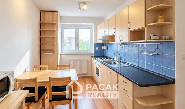 Pronájem bytu 2+1 55 m², Jezdecká, Prostějov