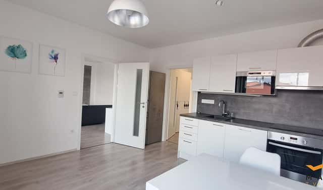 Pronájem bytu 3+kk 65 m², Halasova, Jihlava