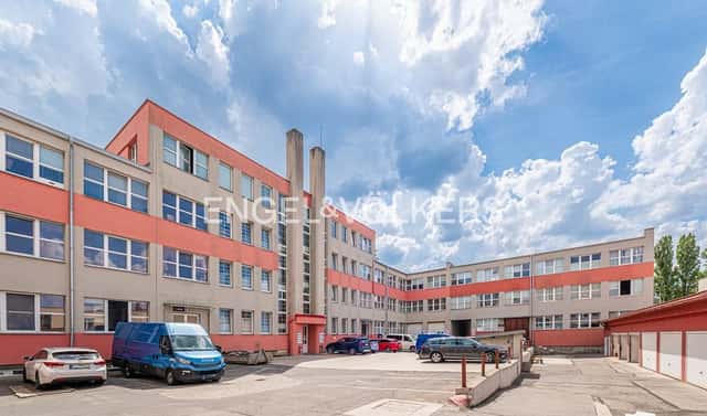 Pronájem kanceláře 78 m², Nademlejnská, Praha 9 – Hloubětín