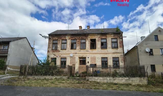Prodej domu 215 m² s pozemkem 2 616 m², Bochov – Těšetice, okres Karlovy Vary