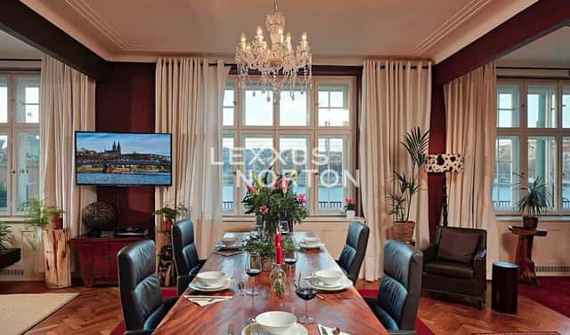 Pronájem bytu 4+kk 187 m², Rašínovo nábřeží, Praha 2 – Nové Město