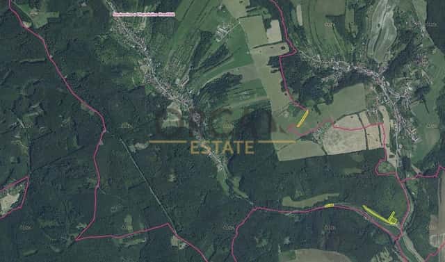 Prodej pole 9 416 m², Jankovice, okres Uherské Hradiště
