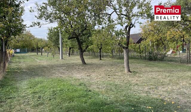 Prodej zahrady 1 952 m², Suchohrdly, okres Znojmo