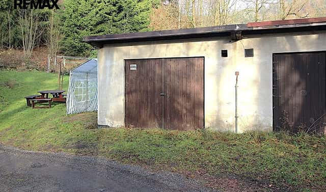 Prodej garáže 24m2, Desná, ulice Schindlerova, Desná, okres Jablonec nad Nisou
