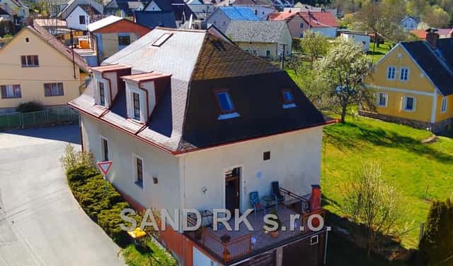 Prodej domu 211 m² s pozemkem 260 m², Pec, okres Domažlice