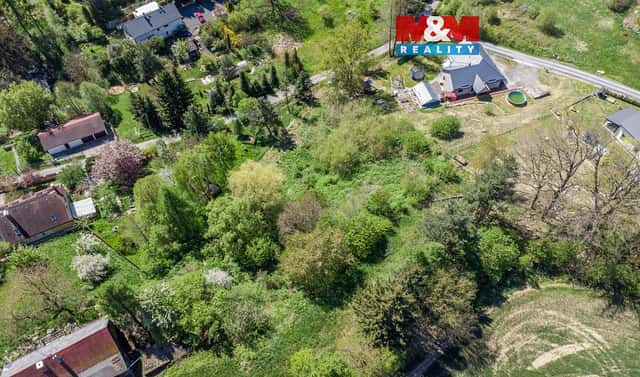 Prodej stavebního pozemku 1 345 m², Bohatice, okres Česká Lípa