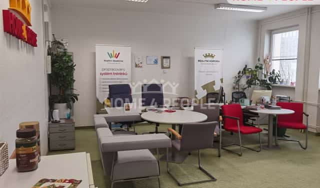 Pronájem obchodních prostor 42 m², Em. Zahrádky, Kladno – Rozdělov