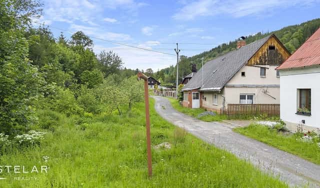 Prodej stavebního pozemku 1 316 m², Holčovice, okres Bruntál