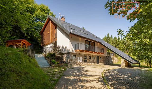 Prodej ubytovacího objektu 143 m², Stanovnice, Karolinka, okres Vsetín