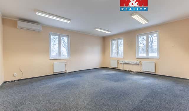 Pronájem skladovacích prostor 255 m², Mostecká, Jirkov, okres Chomutov