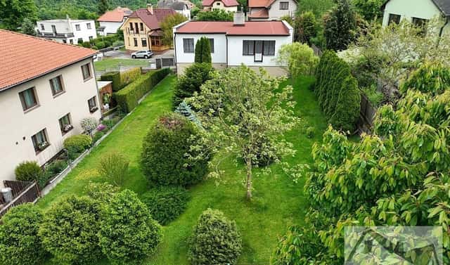 Prodej domu 214 m² s pozemkem 858 m², Měchenice, okres Praha-západ