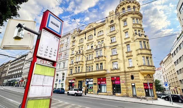 Pronájem bytu 3+1 79 m², Karlovo náměstí, Praha 2 – Nové Město