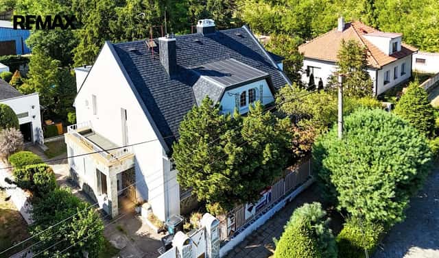 Prodej domu 200 m² s pozemkem 936 m², Petra Bezruče, Kostelec nad Labem, okres Mělník