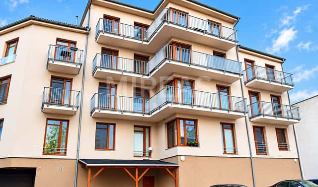 Pronájem bytu 3+kk 84 m², Husova, Poděbrady – Poděbrady II, okres Nymburk