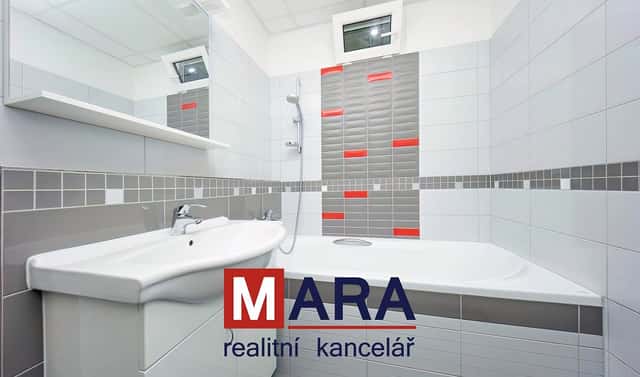 Pronájem bytu 2+1 52 m², Sienkiewiczova, Olomouc – Povel