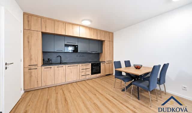 Prodej bytu 2+kk 67 m², Ke křížku, Kladno – Dubí