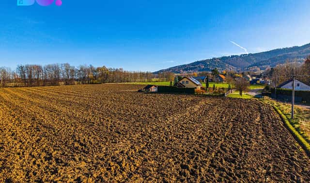 Prodej stavebního pozemku 930 m², Dobratice, okres Frýdek-Místek