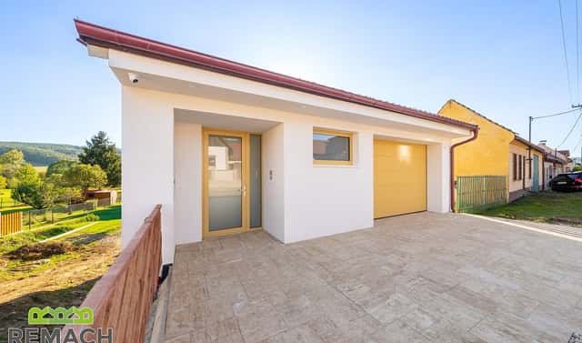 Prodej domu 196 m² s pozemkem 526 m², Drslavice, okres Uherské Hradiště
