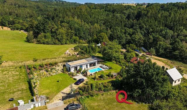 Prodej stavebního pozemku 2 054 m², Na Výsluní, Hrusice, okres Praha-východ