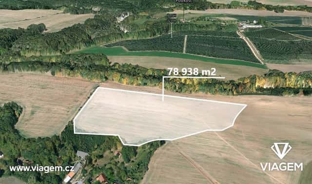 Prodej pole 26 312 m², Dolní Bousov, okres Mladá Boleslav