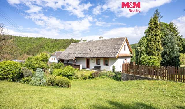 Prodej domu 160 m² s pozemkem 670 m², Bouzov – Blažov, okres Olomouc