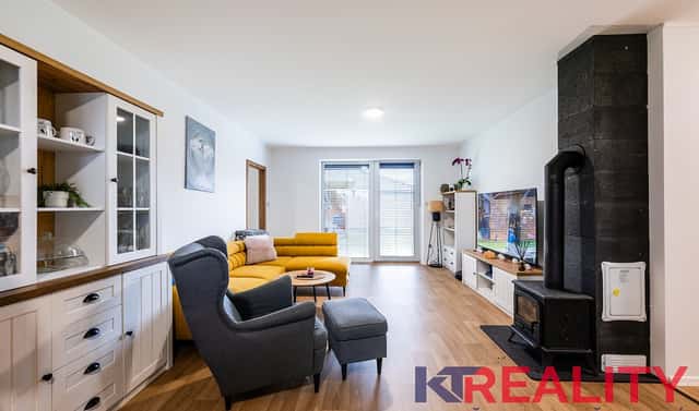 Prodej domu 76 m² s pozemkem 884 m², Pelhřimov – Skrýšov