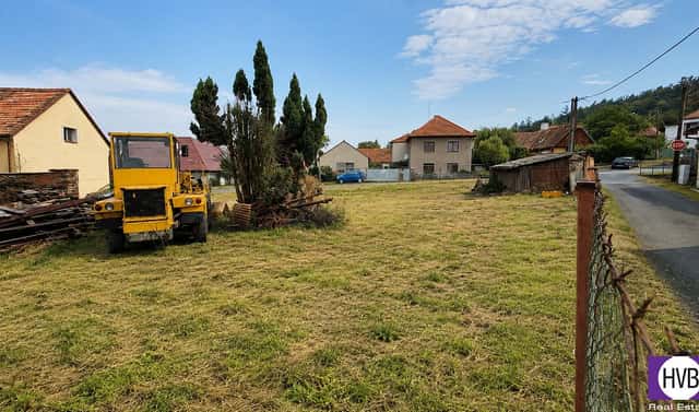 Prodej stavebního pozemku 644 m², Semtěš, okres Kutná Hora